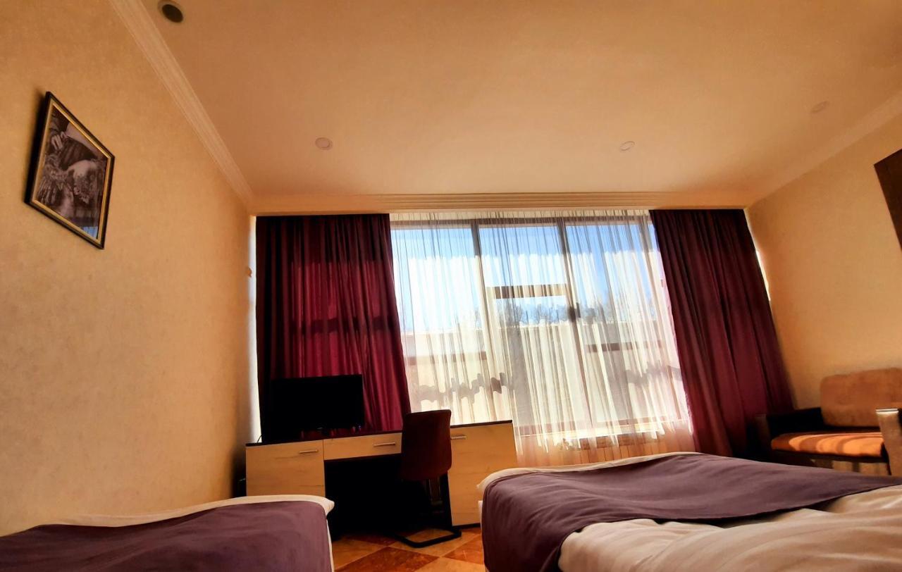 Cherry Garden Boutique Hotel Yeghegnadzor Εξωτερικό φωτογραφία